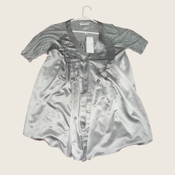 Brand New With Tags Design History Shirt - Picture 1 of 3